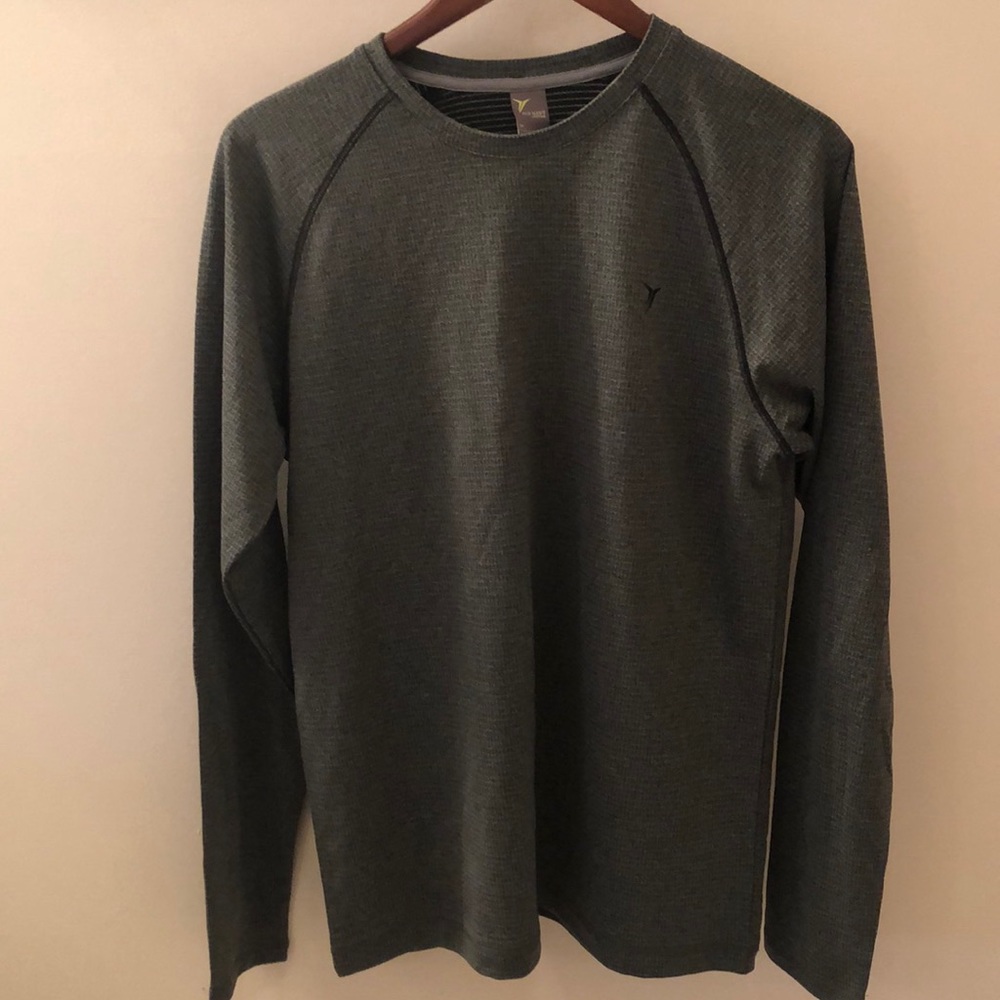 Old navy active wear long sleeve